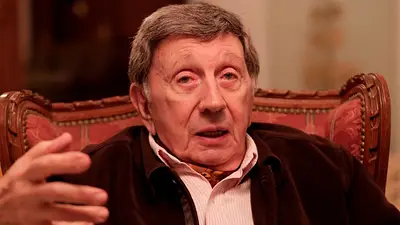 Fotografía del humorista Luís Landriscina durante una entrevista Fotografía del humorista Luís Landriscina durante una entrevista