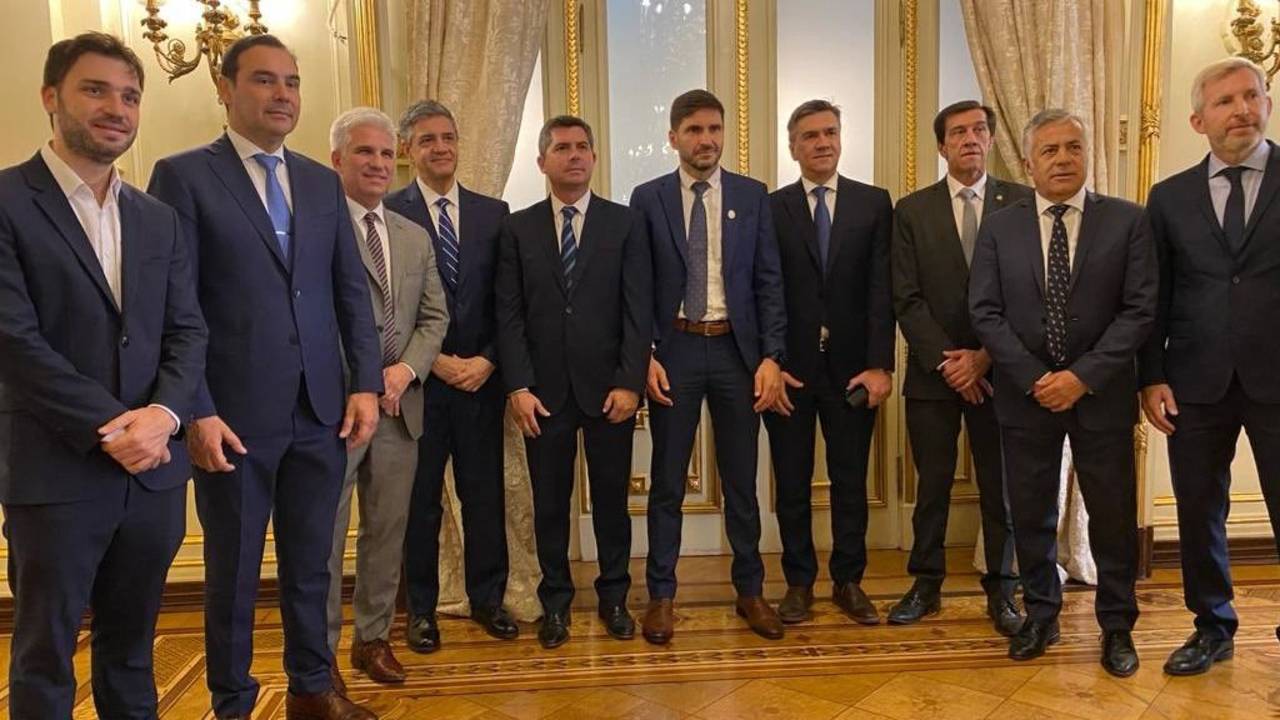 Los gobernadores de JxC pisan fuerte y se plantan ante la ley ómnibus