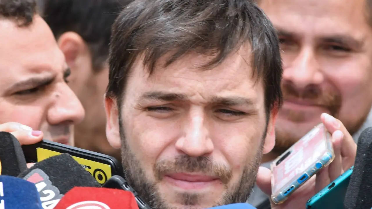 En medio del ajuste de Milei, Chubut buscará endeudarse en dólares para cubrir sus gastos