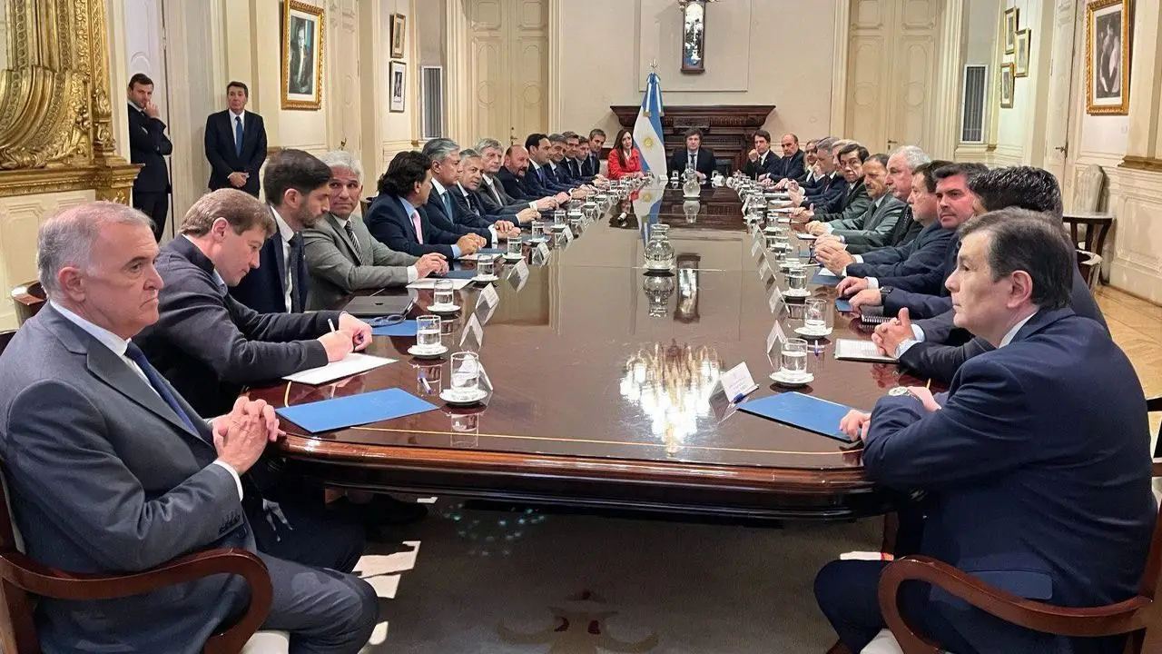 Milei le da pleno poder al mercado y desafía a la oposición en el Congreso