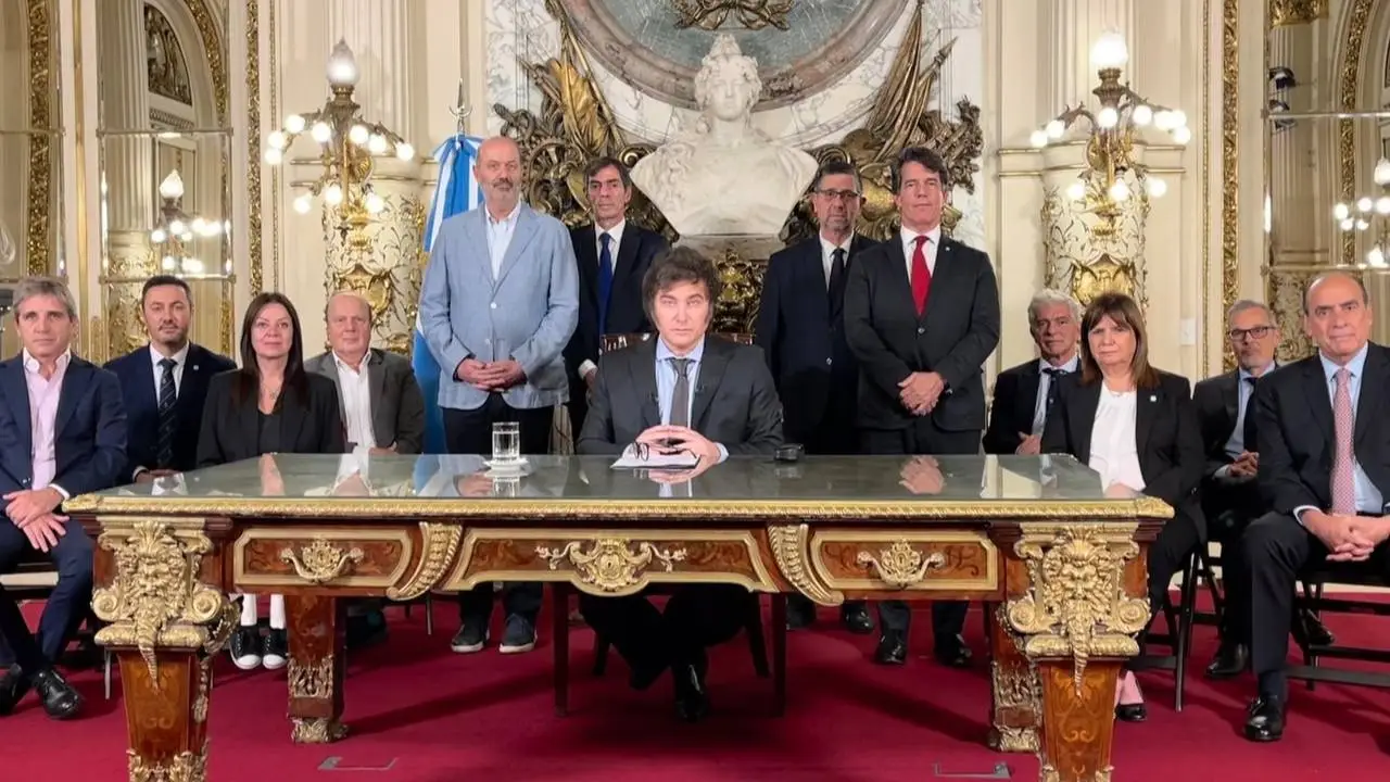 Las diez principales aberraciones jurídicas del mega DNU de Milei