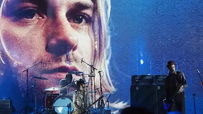 Un tribunal revive la demanda por pornografía infantil contra Nirvana por la portada de "Nevermind" Un tribunal revive la demanda por pornografía infantil contra Nirvana por la portada de "Nevermind"