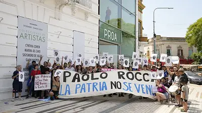 Olla popular y concentración en La Boca contra Rocca: "La argentina no es tu empresa" Olla popular y concentración en La Boca contra Rocca: "La argentina no es tu empresa"