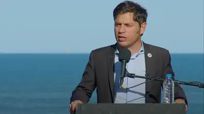 Kicillof prometió llevar su reclamo contra el ajuste nacional a "todas las instancias necesarias" Kicillof prometió llevar su reclamo contra el ajuste nacional a "todas las instancias necesarias"