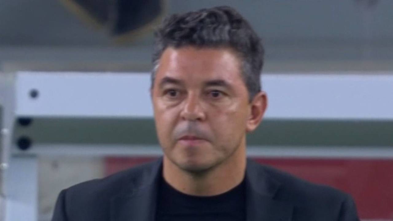 Gallardo perdió feo con el equipo de Cristiano Ronaldo: los insólitos errores de la defensa