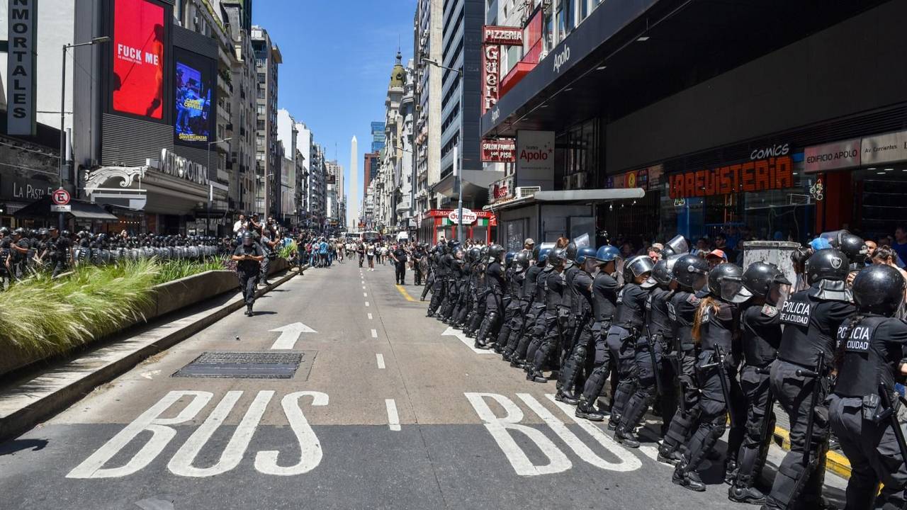 La Cámara Federal anuló la cautelar contra el protocolo antipiquetes de Bullrich