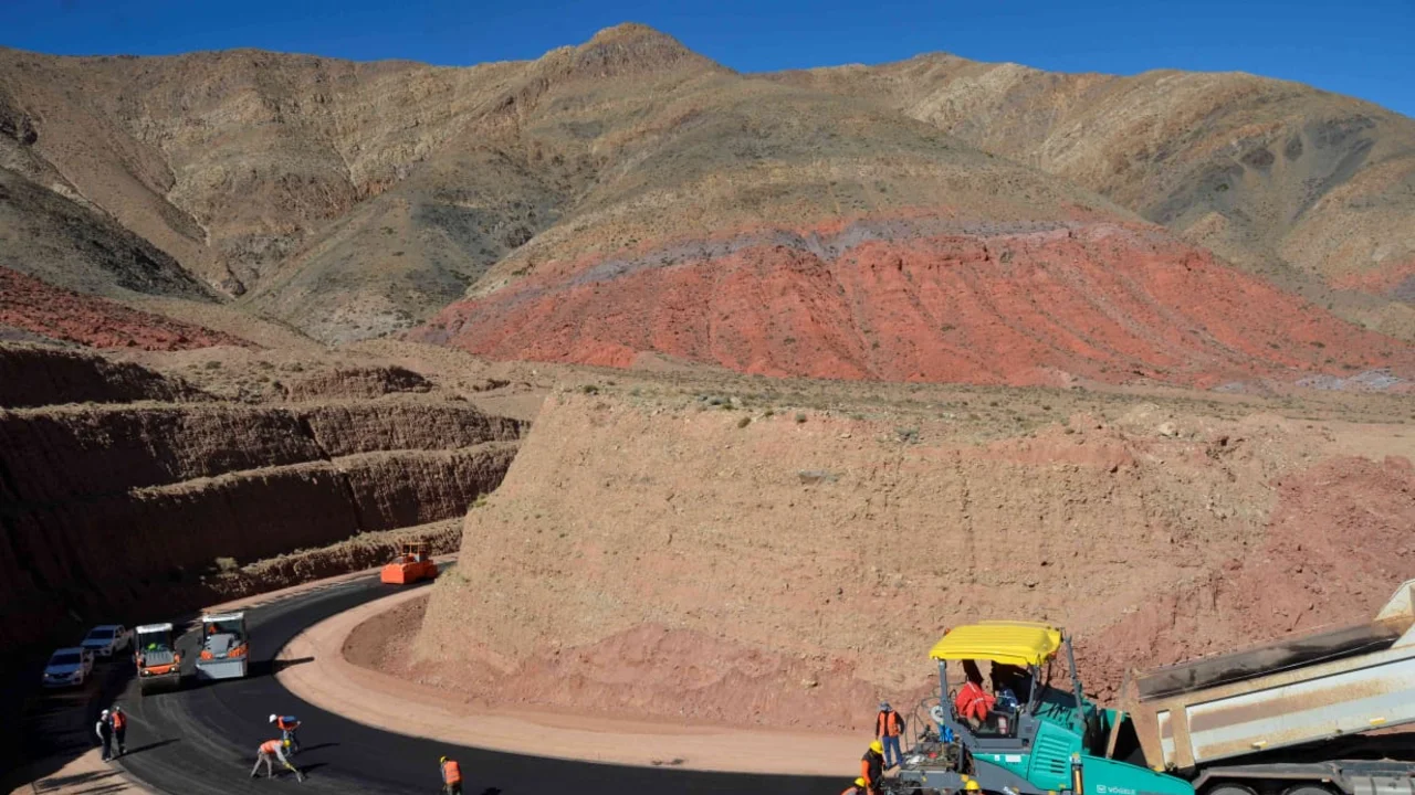 Quintela logró un acuerdo con Nación para reactivar las obras paralizadas en La Rioja: los detalles del encuentro
