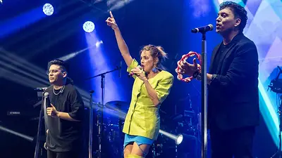 Natalie Pérez se sumó al show de Banda XXI en el Gran Rex Natalie Pérez se sumó al show de Banda XXI en el Gran Rex