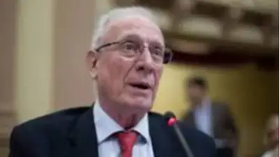 Diputado de La Libertad Avanza defiende la quita de medicamentos: "No creo que los jubilados se mueran” Diputado de La Libertad Avanza defiende la quita de medicamentos: "No creo que los jubilados se mueran”