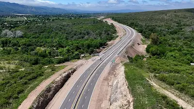 Qué pasó con la nueva ruta que se inauguró en Córdoba y que agiliza el recorrido entre San Roque y Cosquín. Qué pasó con la nueva ruta que se inauguró en Córdoba y que agiliza el recorrido entre San Roque y Cosquín.