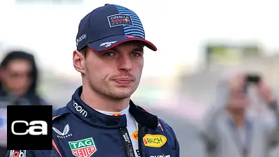Max Verstappen en el paddock de la F1. Max Verstappen en el paddock de la F1.