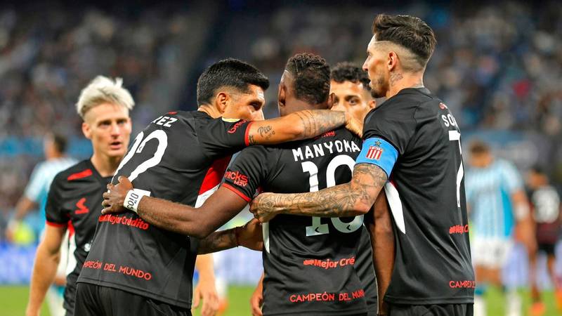 Racing Club, Estudiantes de La Plata, Liga Profesional de Fútbol