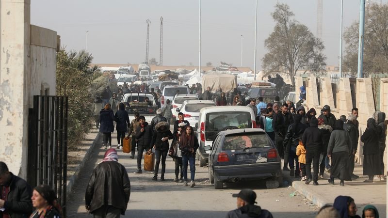 Los rebeldes sirios dicen que han comenzado a entrar en la ciudad de Hama