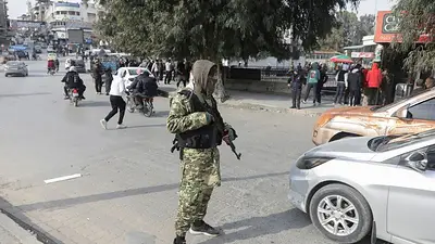 Se amplía el asalto rebelde sirio, mientras fuerzas de Assad tratan de defender Homs y Damasco Se amplía el asalto rebelde sirio, mientras fuerzas de Assad tratan de defender Homs y Damasco