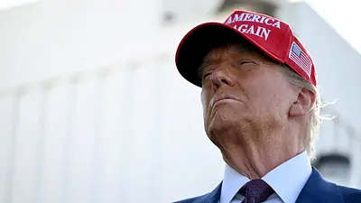 Trump dice que EEUU "NO DEBE INVOLUCRARSE" en conflicto en Siria Trump dice que EEUU "NO DEBE INVOLUCRARSE" en conflicto en Siria