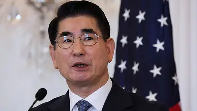 Corea del Sur detiene a exministro de Defensa por la ley marcial: Yonhap News Corea del Sur detiene a exministro de Defensa por la ley marcial: Yonhap News