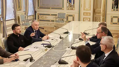 Zelenski lanza idea de desplegar tropas extranjeras en Ucrania antes de ingreso en la OTAN Zelenski lanza idea de desplegar tropas extranjeras en Ucrania antes de ingreso en la OTAN