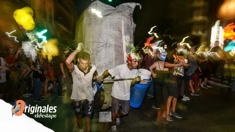 Dos caras, una moneda: relato y realidad en la Argentina de Milei Dos caras, una moneda: relato y realidad en la Argentina de Milei