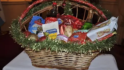 Canasta de Fin de Año: el Gobierno avanza en un acuerdo de precios con supermercados, por 14 productos a menos de $30.000 Canasta de Fin de Año: el Gobierno avanza en un acuerdo de precios con supermercados, por 14 productos a menos de $30.000