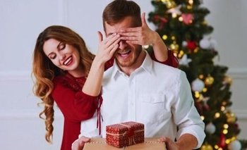 Qué regalarle a mi novio para Navidad, según la Inteligencia Artificial | Navidad