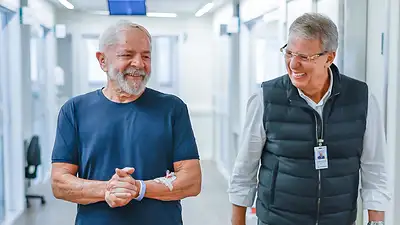 El presidente de Brasil, Luiz Inácio Lula da Silva, en el hospital Sirio Libanés de San Pablo en su recuperación tras dos cirugías a las que fue sometido. Foto: Ricardo Stuckert. El presidente de Brasil, Luiz Inácio Lula da Silva, en el hospital Sirio Libanés de San Pablo en su recuperación tras dos cirugías a las que fue sometido. Foto: Ricardo Stuckert.