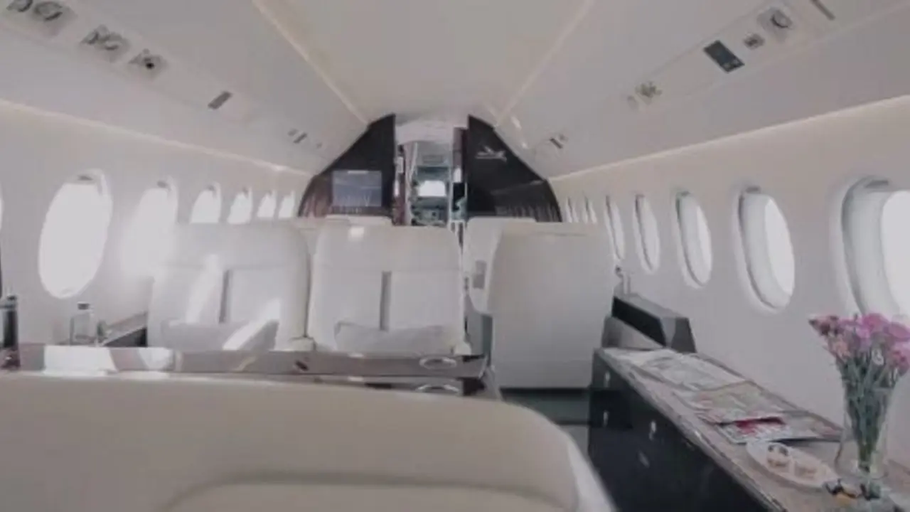 Hotel y vuelo de lujo: cuánto cuesta el viaje de Milei para autocelebrarse en Italia