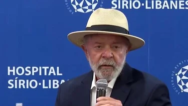 Alta hospitalaria para Lula: seguirá recuperándose en su casa 