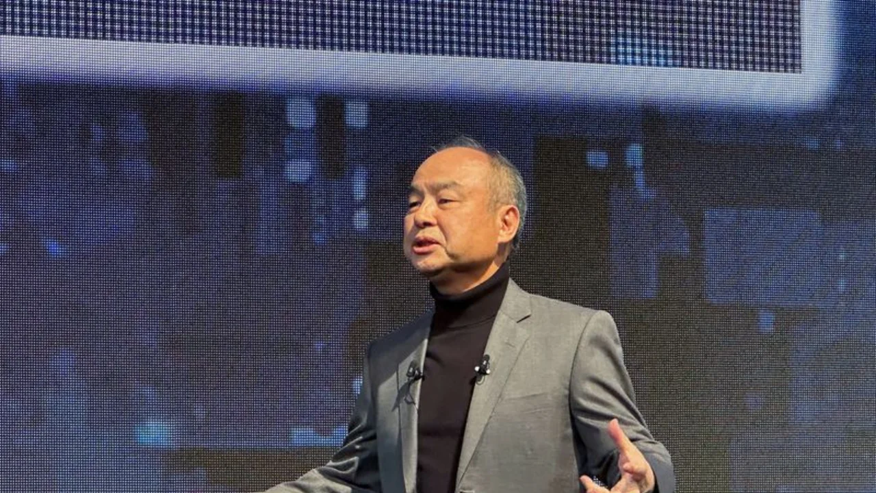 Trump y CEO de SoftBank anuncian una inversión de 100.000 millones de dólares en EEUU