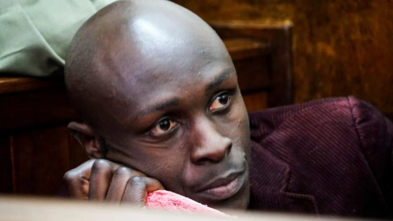 Un hombre es condenado a 50 años de cárcel por matar a un activista LGBTQ+ en Kenia