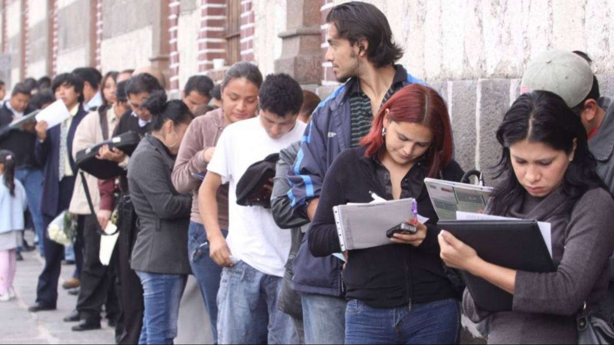 Crisis económica: el desempleo subió a casi 8% en el primer trimestre