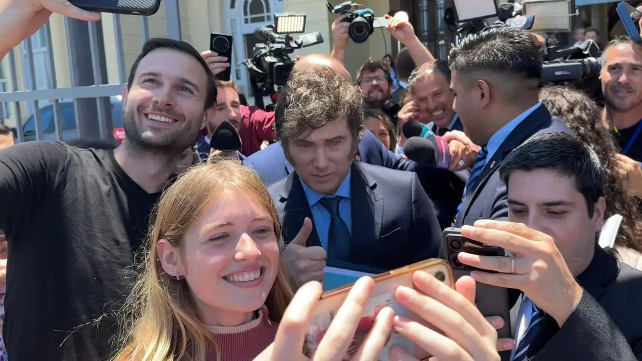 Encuesta: Milei mejora en imagen, pero también crece la preocupación por el desempleo