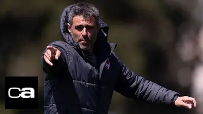Independiente, Pablo Galdames, Julio Vaccari. Independiente, Pablo Galdames, Julio Vaccari.