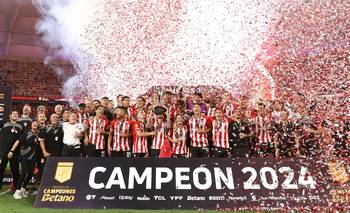 Estudiantes de La Plata es el campeón de campeones: ganó, gustó y goleó 3 a 0 a Vélez | Fútbol