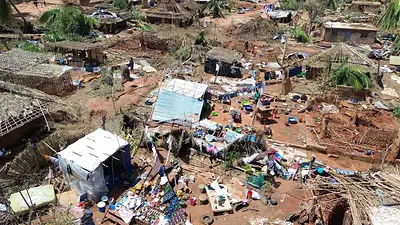 Aumentan a 94 los muertos en Mozambique por el paso del ciclón Chido: AFP Aumentan a 94 los muertos en Mozambique por el paso del ciclón Chido: AFP