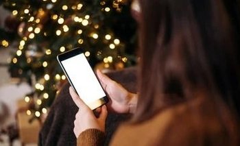 Furor por la venta de celulares a $209.000 en Navidad | Descuentos