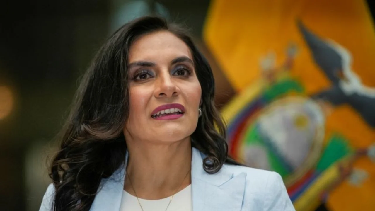 Jueza Ecuador deja sin efecto suspensión temporal a vicepresidenta