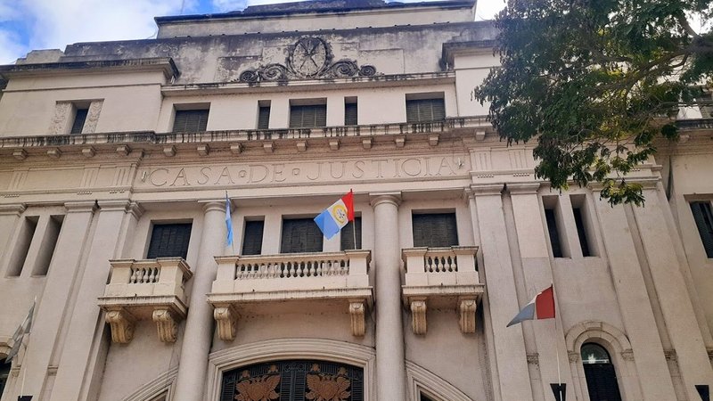 Pullaro envió los pliegos de los jueces que quiere para cubrir las tres vacantes en la Corte Suprema de Santa Fe