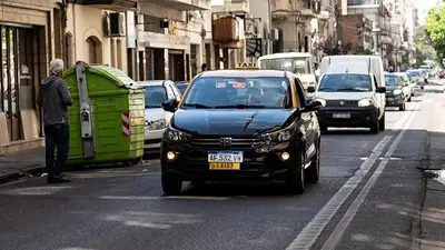 Insólito aumento de taxis y remises en Rosario: nuevas tarifas en la víspera de Nochebuena Insólito aumento de taxis y remises en Rosario: nuevas tarifas en la víspera de Nochebuena