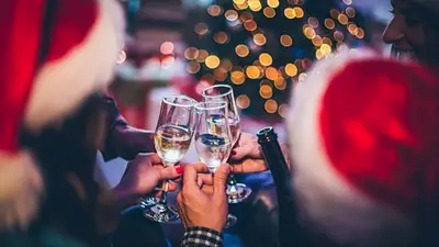 brindar, navidad, alcohol brindar, navidad, alcohol
