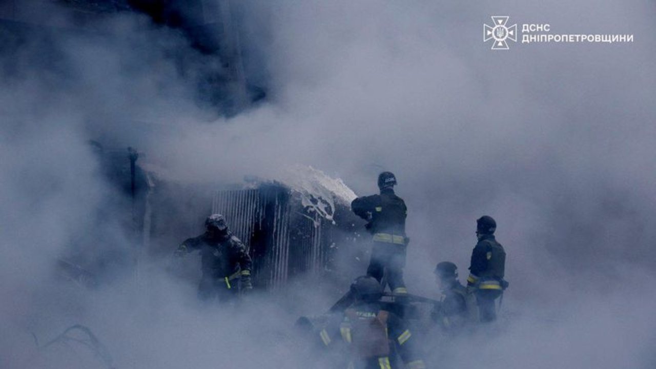 Rusia lanza ataques "inhumanos" el día de Navidad, dice Ucrania