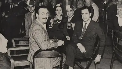 Sorpresa por la última Navidad de Carlos Gardel y un brindis especial Sorpresa por la última Navidad de Carlos Gardel y un brindis especial