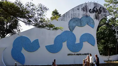 Miles de personas conmemoran los 20 años del letal tsunami del océano Índico Miles de personas conmemoran los 20 años del letal tsunami del océano Índico