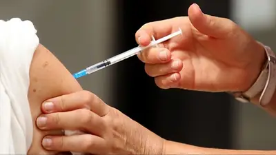 Dengue: amplían el plan de vacunación contra la enfermedad para policías y bomberos de Córdoba Dengue: amplían el plan de vacunación contra la enfermedad para policías y bomberos de Córdoba