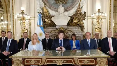 Javier Milei cenó con su Gabinete en la Quinta de Olivos Javier Milei cenó con su Gabinete en la Quinta de Olivos