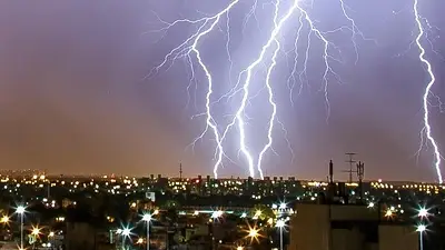 Tormenta eléctrica. Tormenta eléctrica.
