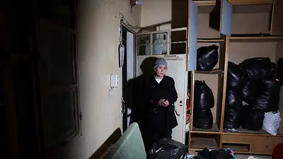 Los antiguos rebeldes sirios toman las casas de los militares derrocados de Asad Los antiguos rebeldes sirios toman las casas de los militares derrocados de Asad
