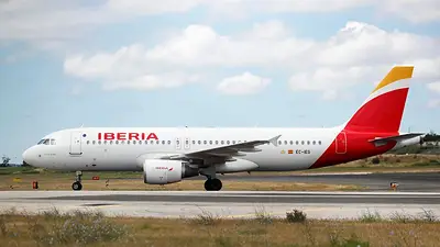 La aerolínea española Iberia amplía la suspensión de vuelos a Venezuela hasta finales de diciembre La aerolínea española Iberia amplía la suspensión de vuelos a Venezuela hasta finales de diciembre