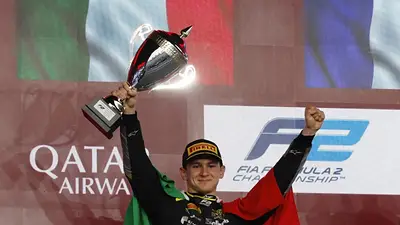 El campeón de F2 Fornaroli se une a McLaren como piloto de pruebas El campeón de F2 Fornaroli se une a McLaren como piloto de pruebas