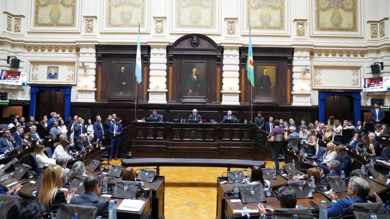 Legislatura bonaerense: Kicillof consiguió la luz verde para el endeudamiento y se aprobaron nuevas autoridades