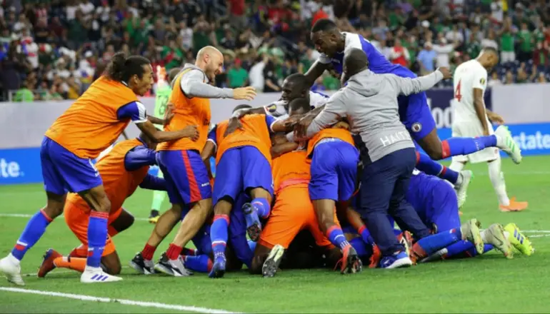 Clasificó al Mundial después de 50 años y Donald Trump no deja pasar a ningún hincha a Estados Unidos